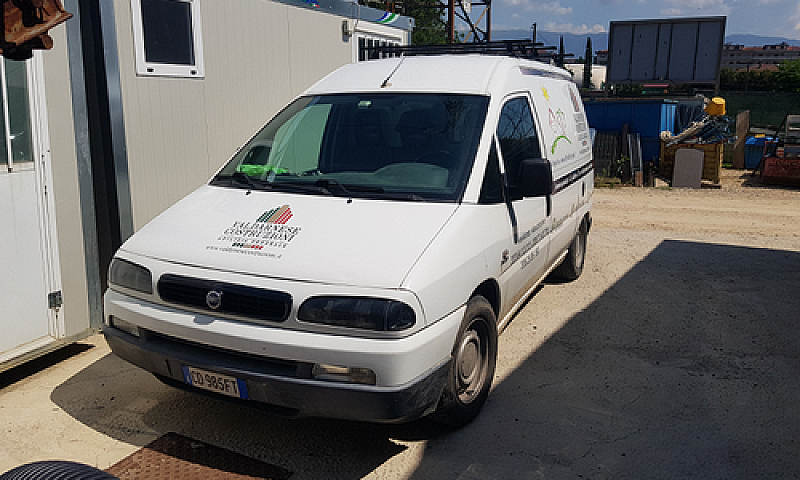 Fiat Scudo Del 2002...