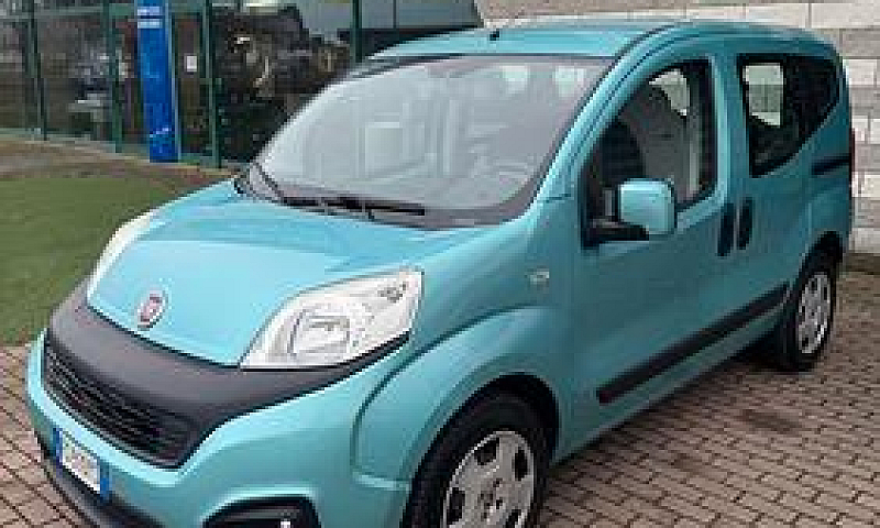 Fiat Qubo 1.3 Mjt 80...