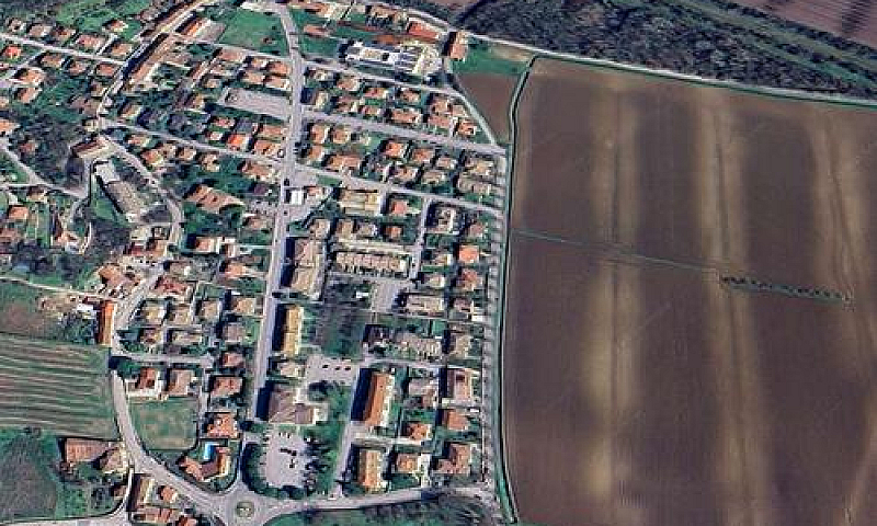 Appartamento A Orgia...