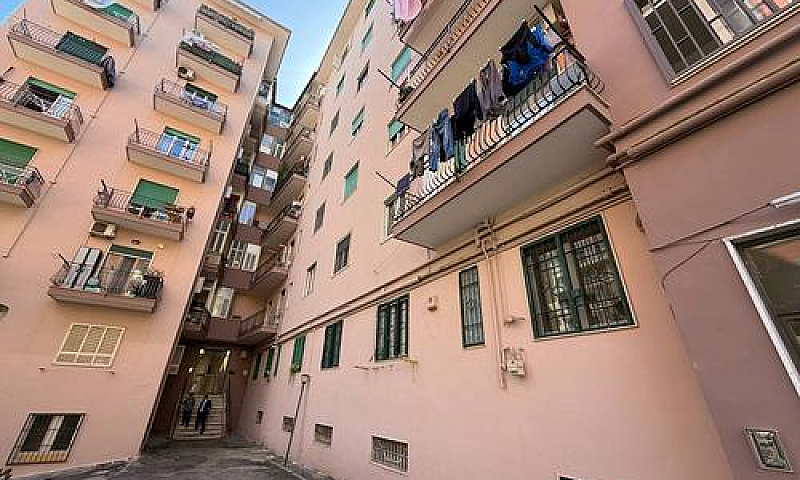 Appartamento - Napol...