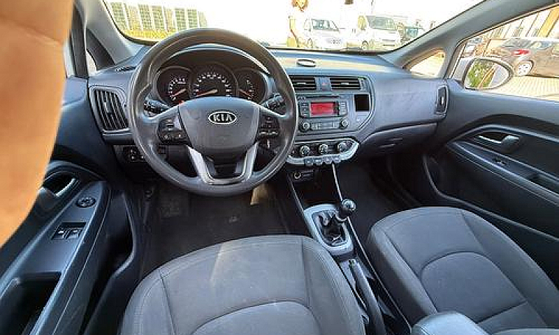 Kia Rio 1.2 Cvvt 5P....