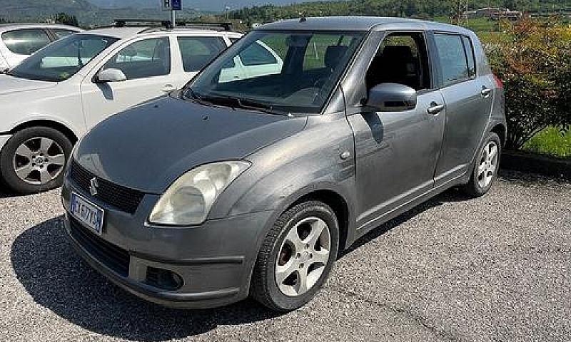 Suzuki Swift 1.3 Spo...