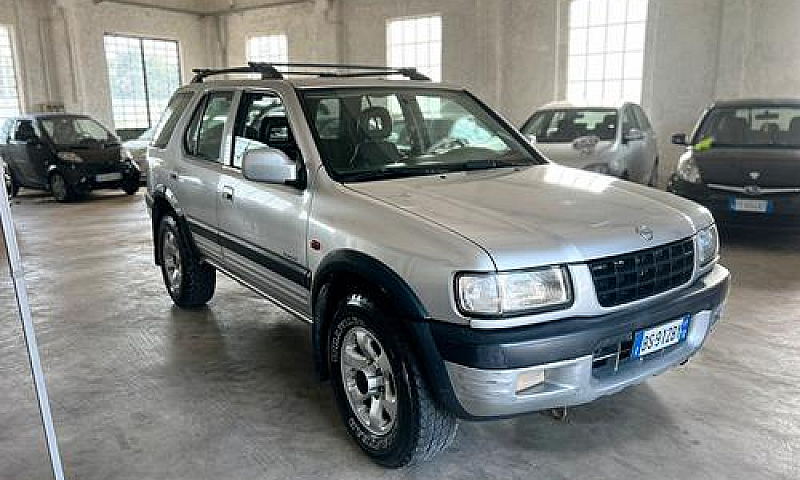 Opel Frontera 2.2 Dt...