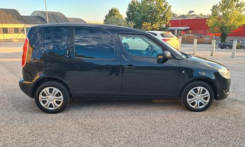 Skoda Roomster 1.2 T...