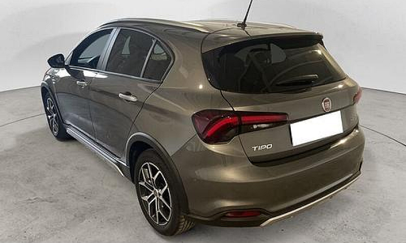 Fiat Tipo Hatchback ...