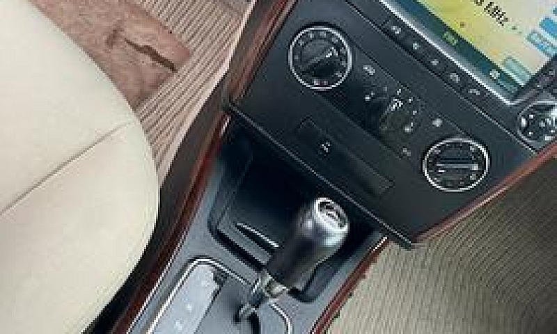 Mercedes Classe A...