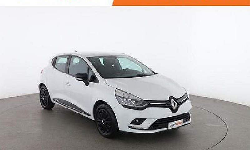 Renault Clio Ns60271...