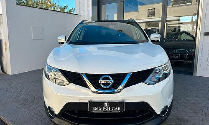 Nissan Qashqai 1.5 D...