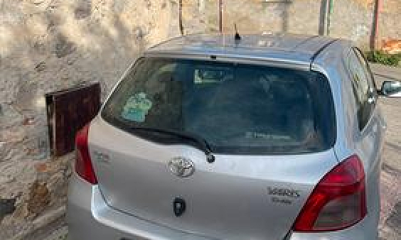 Yaris...