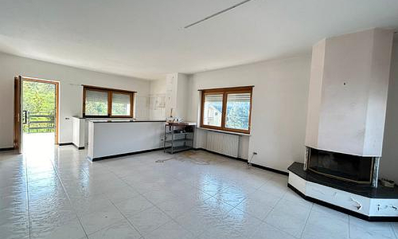 Appartamento In Via ...
