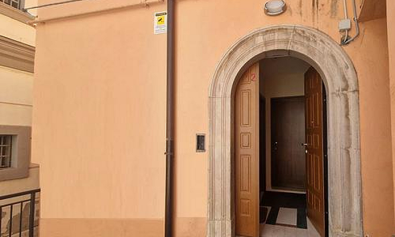 Vico Insorti Apparta...