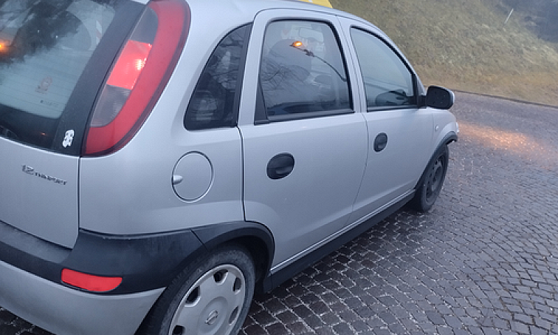 Opel Corsa 5P...
