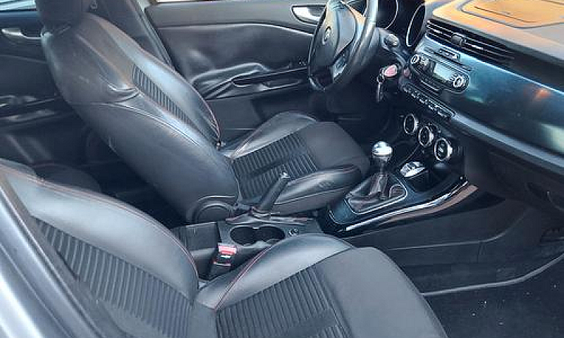 Alfa Romeo Giulietta...