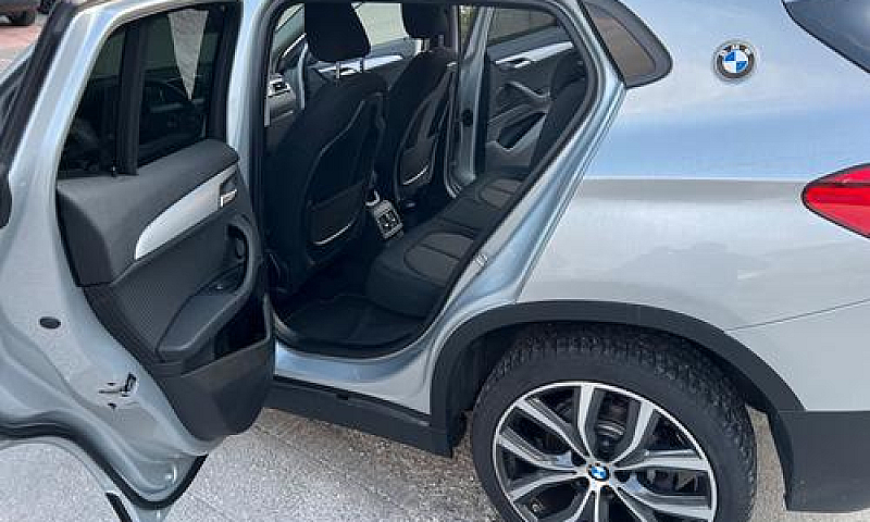 Bmw X2 Xdrive20D Bus...