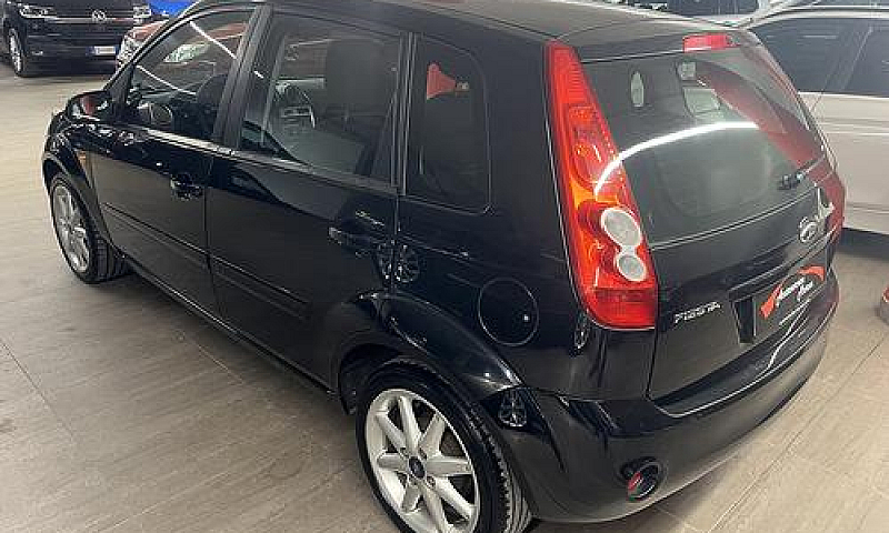 Ford Fiesta 1.4 Tdci...