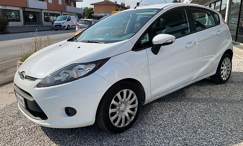 Ford Fiesta Fiesta+ ...