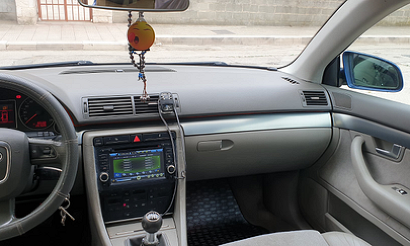 Audi A4 S Line Avant...