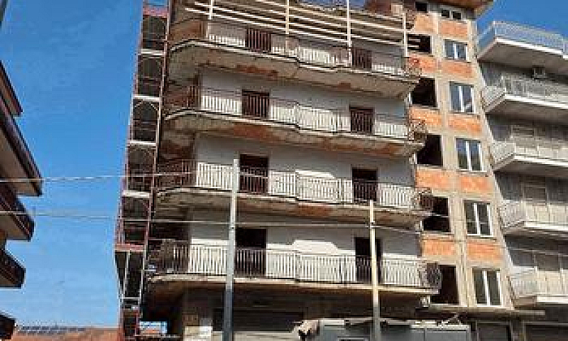 Due Quadrilocali Di ...