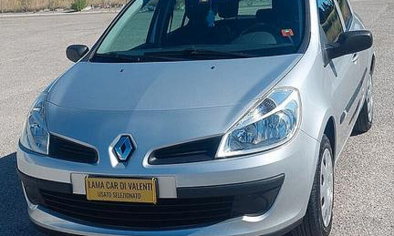 Renault Clio 1.2 -Pa...