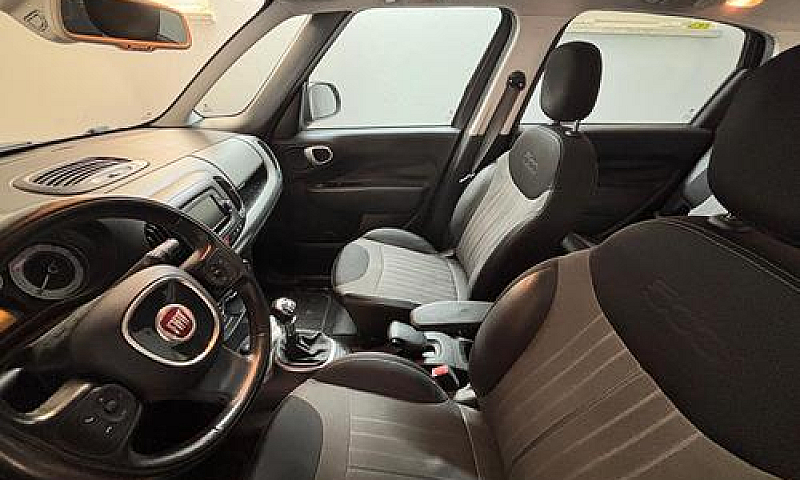 Vengo Auto Fiat 500L...