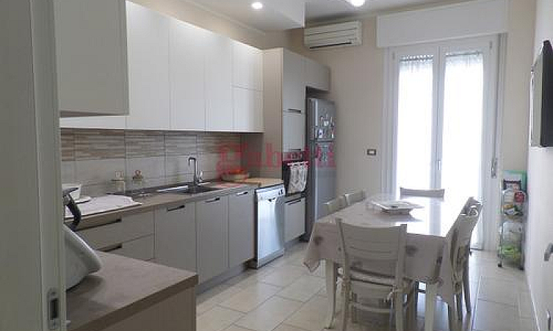 Appartamento Cento [...