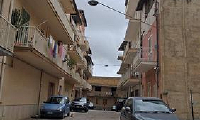 Appartamento - Favar...