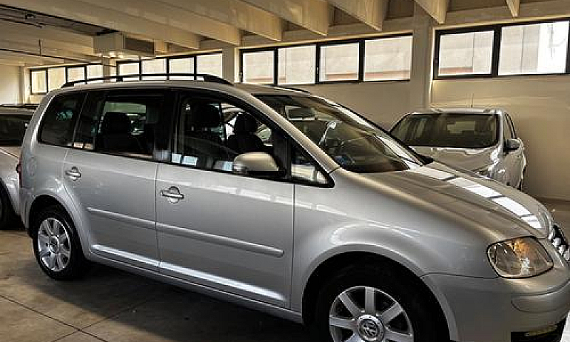 Volkswagen Touran 2....