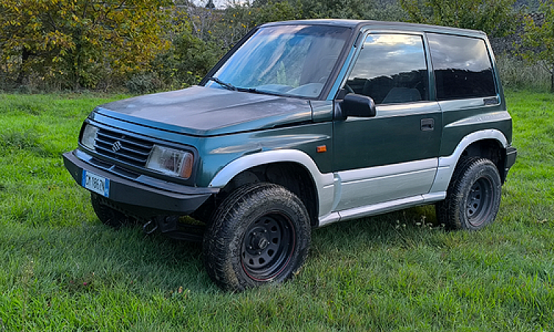 Suzuki Vitara...