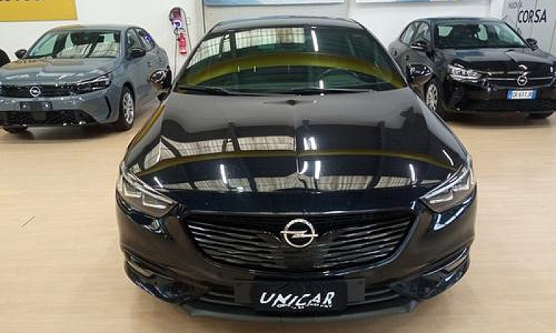 Opel Insignia Grand ...