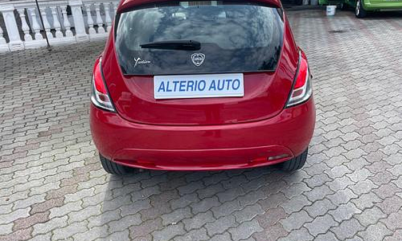 Lancia Y Gpl...