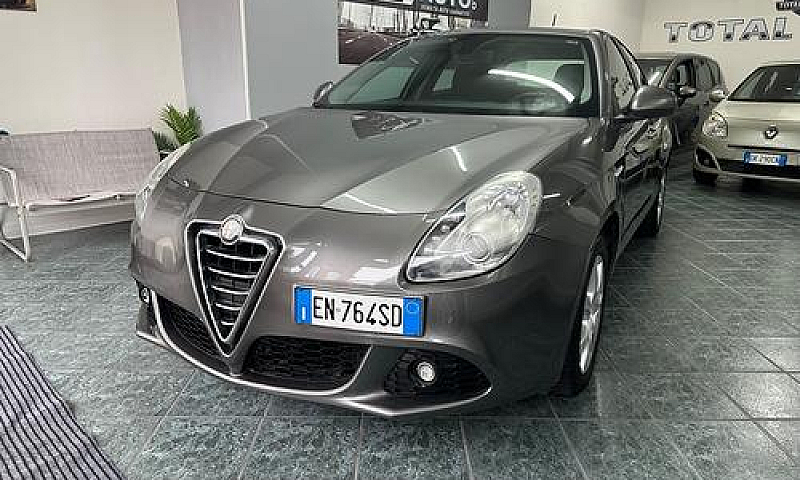 Alfa Romeo Giulietta...