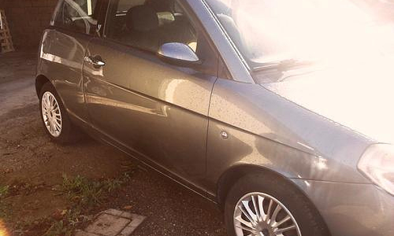 Lancia Ypsilon 1.2 A...