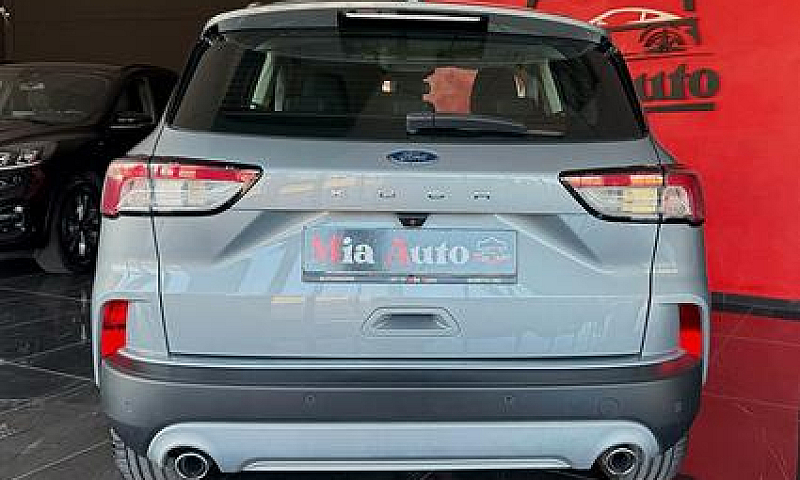 Ford Kuga 1.5 Ecoblu...