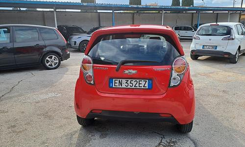 Chevrolet Spark 1.0 ...