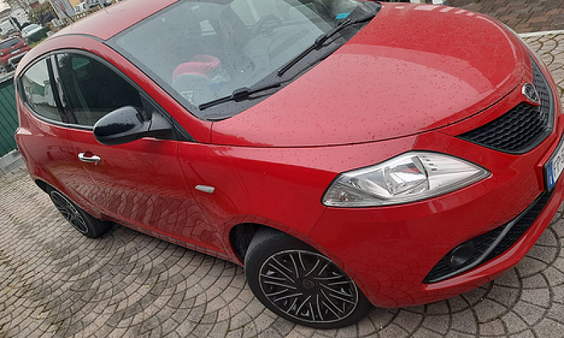 Lancia Ypsilon Come ...