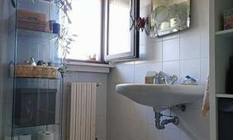 Trilocale A Pianello...