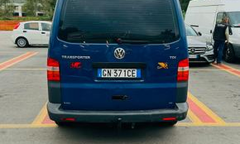 Volkswagen Transport...