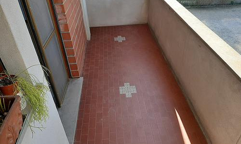 Appartamento Con Gia...