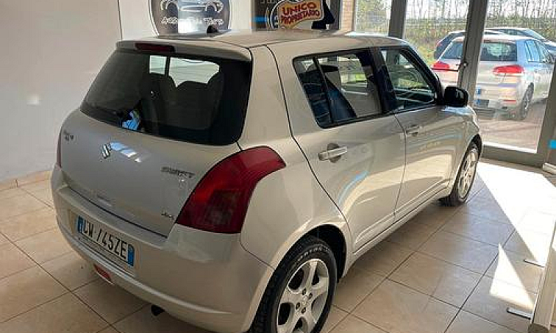 Suzuki Swift 4X4...