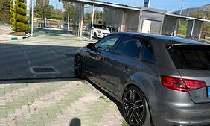 Audi A3 2.0...