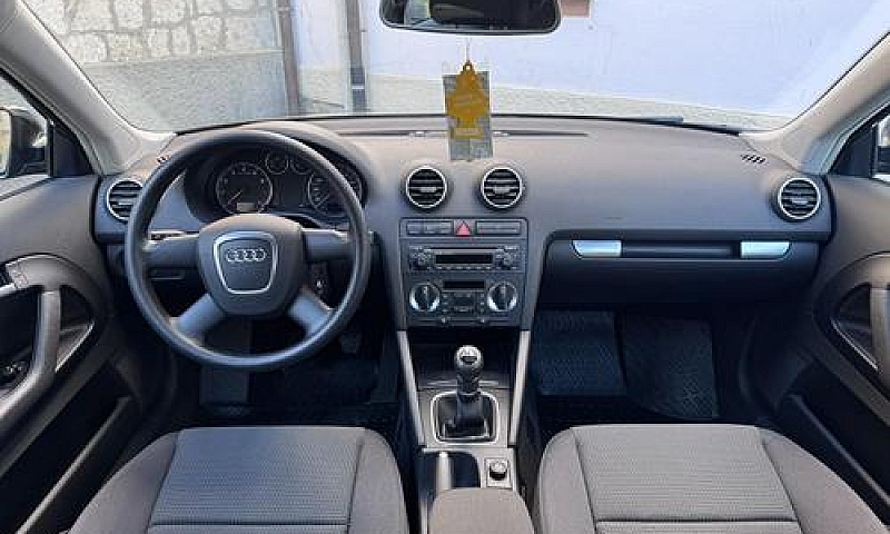 Audi A3 1.6 Fsi Ambi...