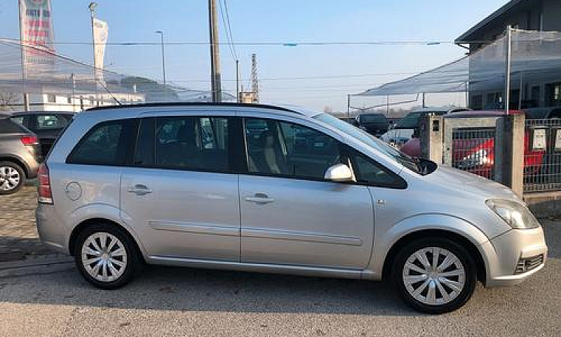 Opel Zafira 1.9 Cdti...