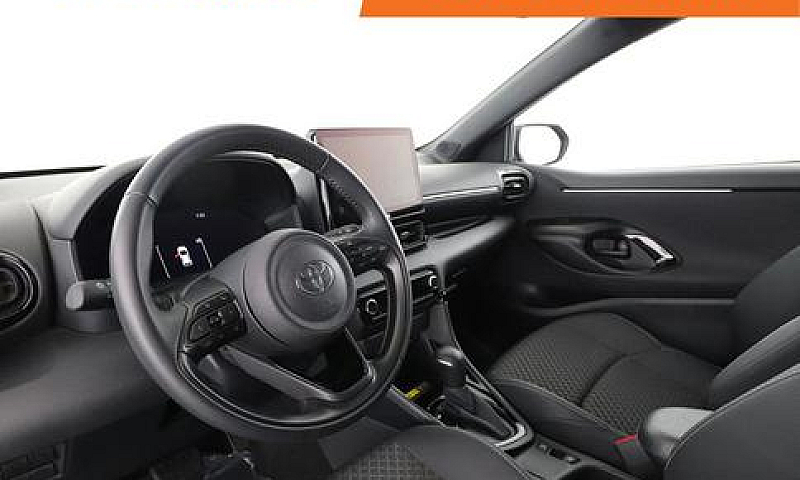Toyota Yaris Fp65901...