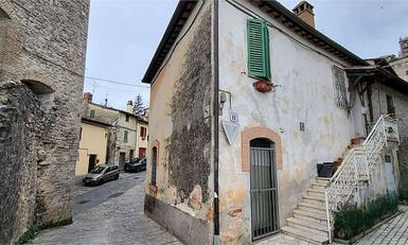 Appartamento A Todi...