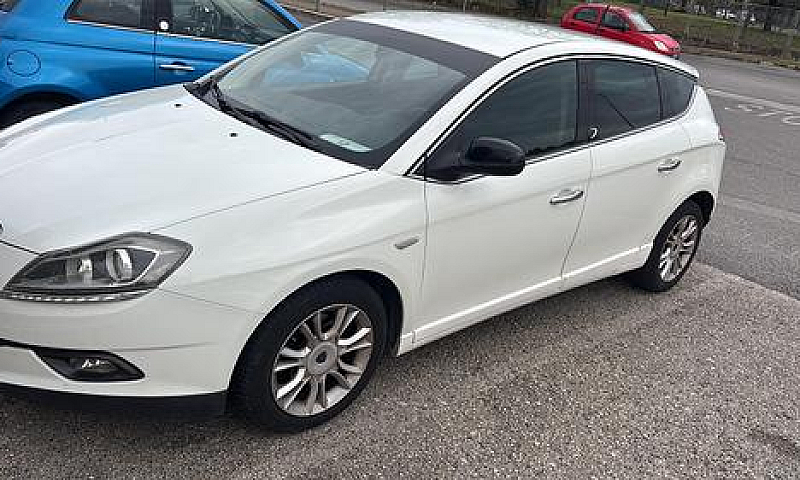 Lancia Delta 1.4 150...