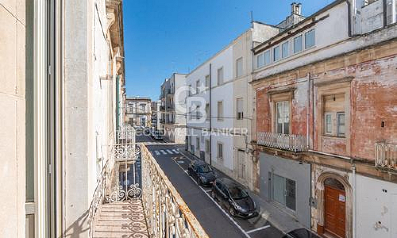 Palazzo - Martina Fr...