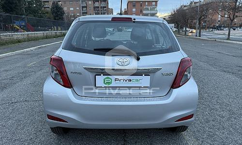 Toyota Yaris 1.4 D-4...