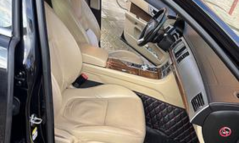 Jaguar Xf...