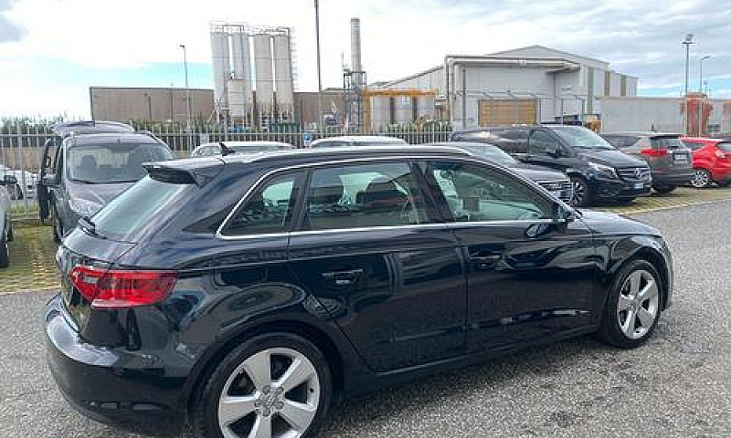Audi A3 Spb 1.6 Tdi ...