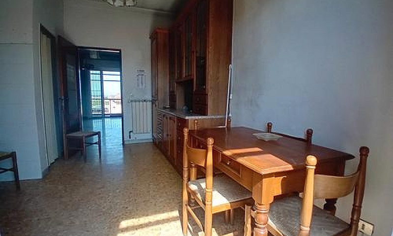 Scandicci, Attico 5 ...